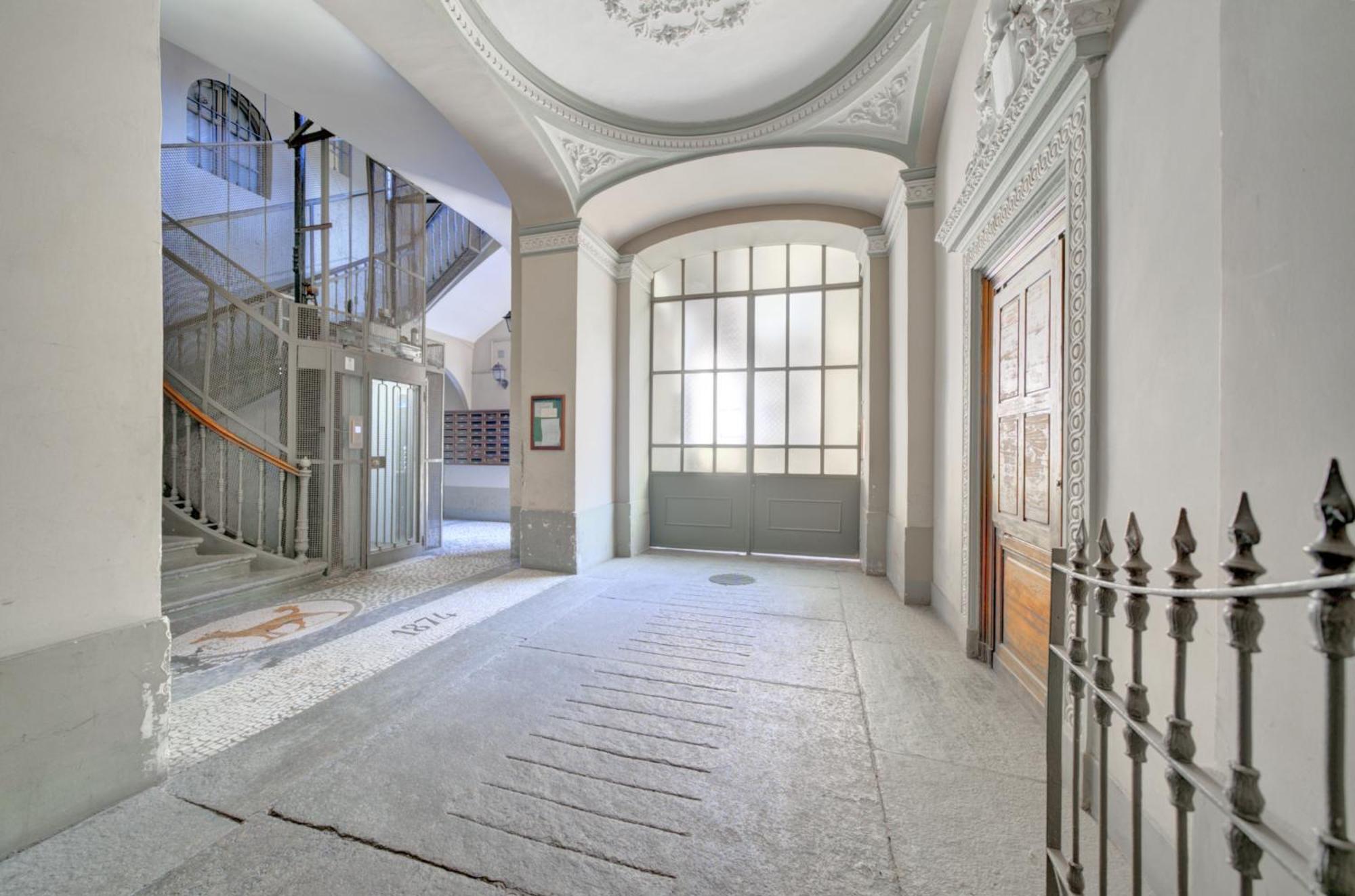 Apartment Maison 1874 - Centro Citta Stazione Porta Nuova